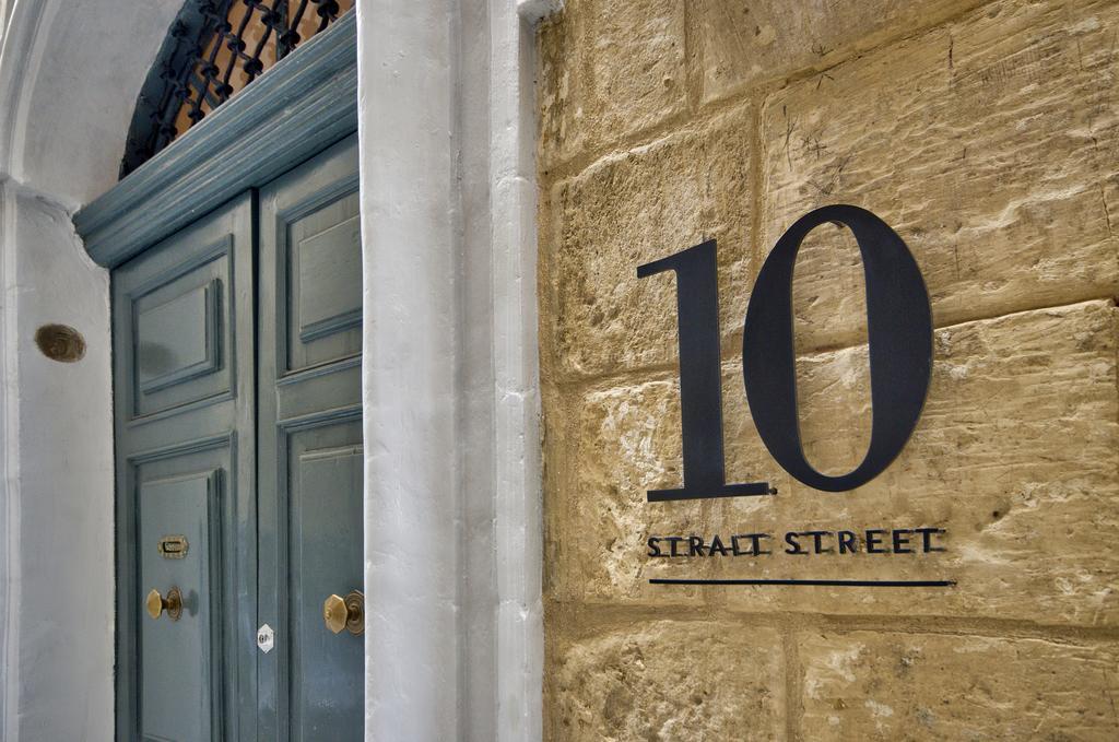 10 Strait Street Apartments Valletta Luaran gambar